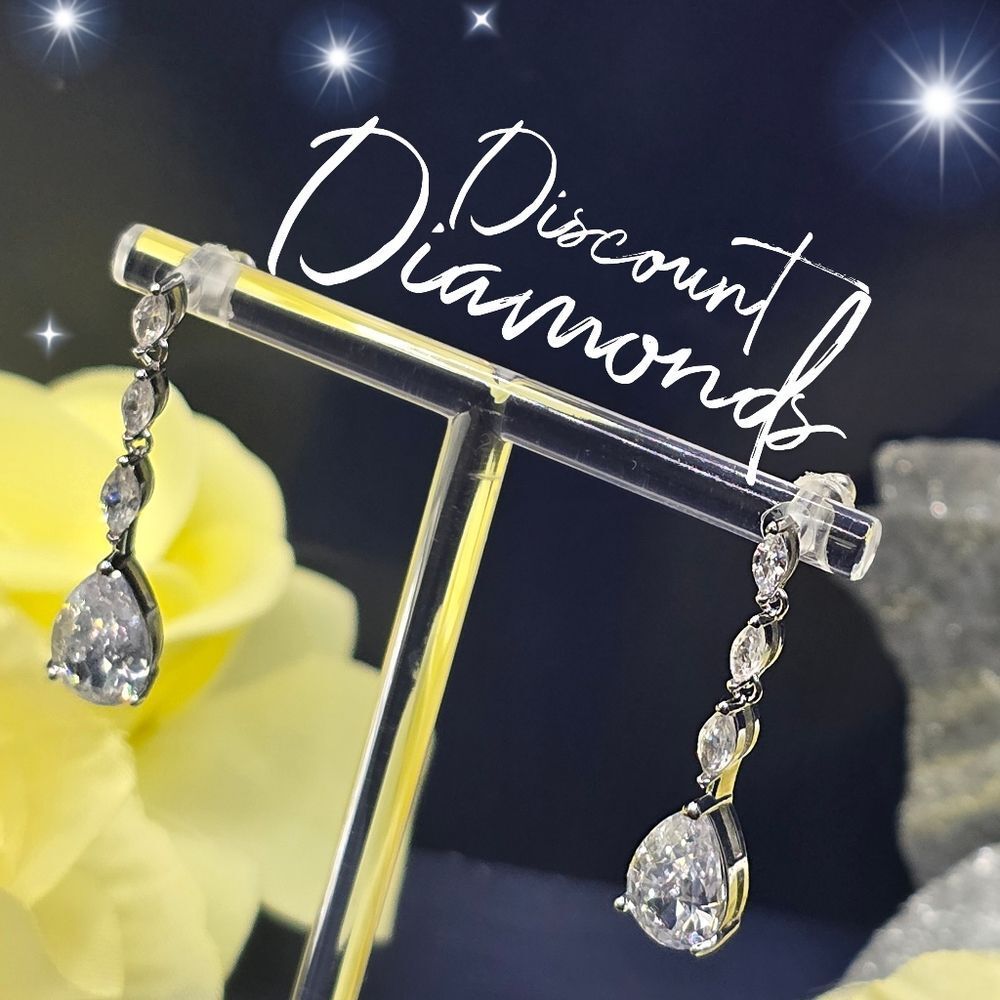Gorgeous Clear White Diamond & White Baguette Diamond Earrings on 925 Silver